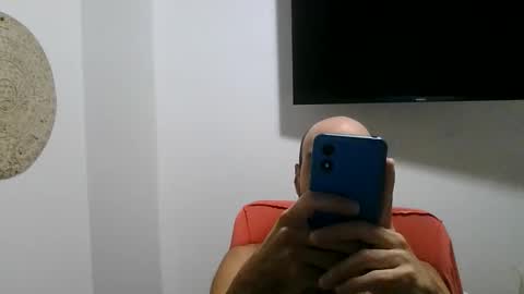 Snapshot of caibra87 chatting on 02-19-26, 01:45 Will caibra find a sugar daddy or sugar mommy online show from 02-19-26, 01:45