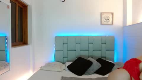 Cailyn Independent model online show from 12-02-25, 01:33