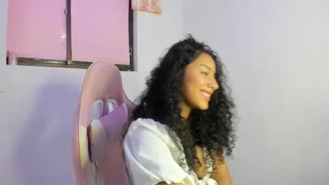 Snapshot of cailyn_dolls_ chatting on 11-13-25, 01:10 cailyn_dolls_ online show from 11-13-25, 01:10