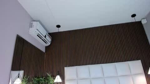 Snapshot of cailynbrowm chatting on 11-11-25, 04:23 CailynBrown online show from 11-11-25, 04:23