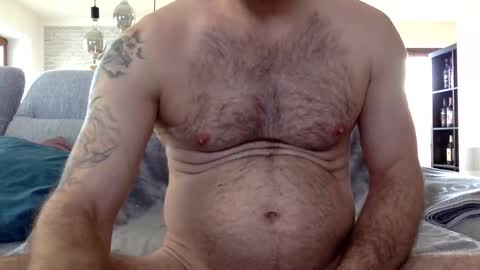 Snapshot of caine76 chatting on 02-13-26, 09:38 caine76 online show from 02-13-26, 09:38