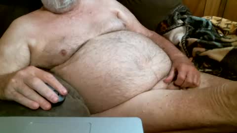 Snapshot of cajungrey75 chatting on 06-27-26, 01:39 cajungrey online show from 06-27-26, 01:39