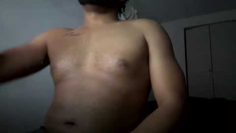 Snapshot of cakezoverfakez chatting on 02-11-26, 03:33 longjohns online show from 02-11-26, 03:33