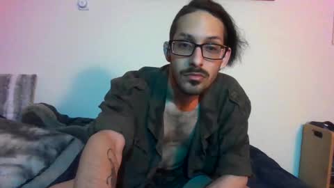 Snapshot of cal_xxx chatting on 10-06-25, 02:42 Cal XXX online show from 10-06-25, 02:42