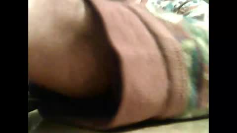 Snapshot of caldoski chatting on 10-24-25, 05:37 caldoski online show from 10-24-25, 05:37