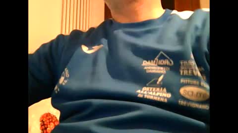 Snapshot of caldoski chatting on 11-05-25, 05:40 caldoski online show from 11-05-25, 05:40