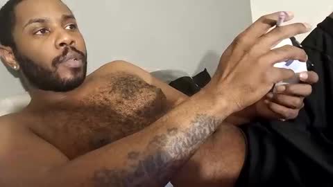 Snapshot of caliclysm12 chatting on 10-19-25, 07:31 Caliclysm online show from 10-19-25, 07:31