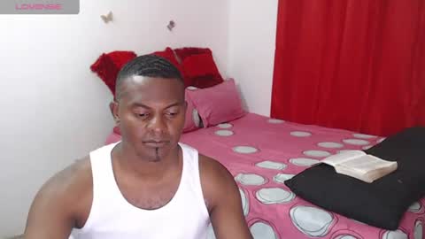 Snapshot of caliente_in_passion chatting on 06-16-26, 06:16 caliente_in_passion online show from 06-16-26, 06:16