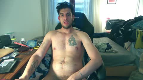 calientecalientee online show from 05-15-26, 04:14