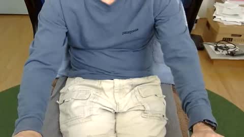 Snapshot of califun4u chatting on 11-30-25, 07:51 califun4u online show from 11-30-25, 07:51