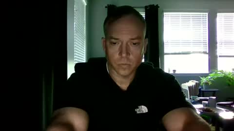 Snapshot of caligrown1154 chatting on 07-16-26, 01:39 caligrown1154 online show from 07-16-26, 01:39