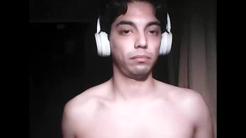 Snapshot of caligula_99 chatting on 10-12-25, 05:06 Calgula online show from 10-12-25, 05:06