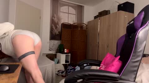 Caliiie of online show from 04-24-26, 05:54