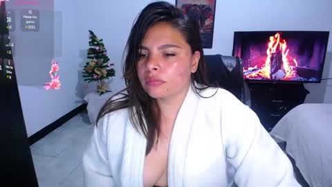 Snapshot of caliope_goddess1 chatting on 12-15-24, 02:48 caliope_goddess1 online show from 12-15-24, 02:48