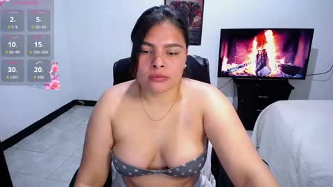 Snapshot of caliope_goddess1 chatting on 01-05-25, 10:19 caliope_goddess1 online show from 01-05-25, 10:19
