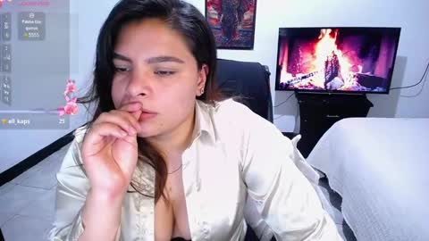 Snapshot of caliope_goddess1 chatting on 01-10-25, 04:20 caliope_goddess1 online show from 01-10-25, 04:20