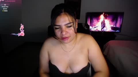 Snapshot of caliope_goddess1 chatting on 02-05-25, 09:46 caliope_goddess1 online show from 02-05-25, 09:46