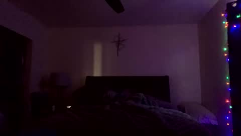 calishop1 online show from 12-31-24, 04:35