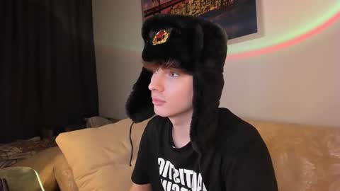 Call me Leo online show from 01-22-25, 01:42