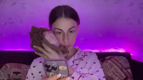 Anna online show from 12-24-24, 07:55