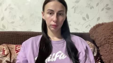 Anna online show from 10-24-25, 03:08