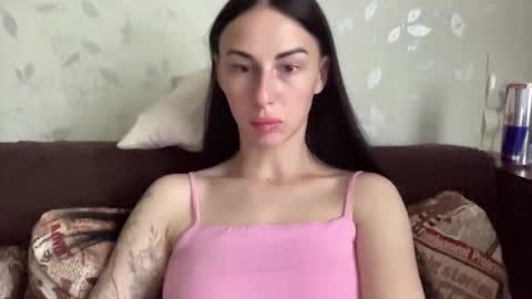 Snapshot of call_me_dad_ chatting on 05-15-26, 06:42 Anna online show from 05-15-26, 06:42