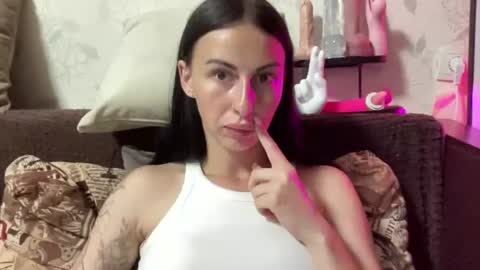 Anna online show from 06-26-26, 07:40