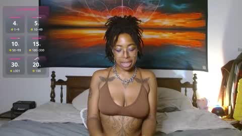 Snapshot of call_me_hedone chatting on 09-18-25, 08:22 Hedone online show from 09-18-25, 08:22