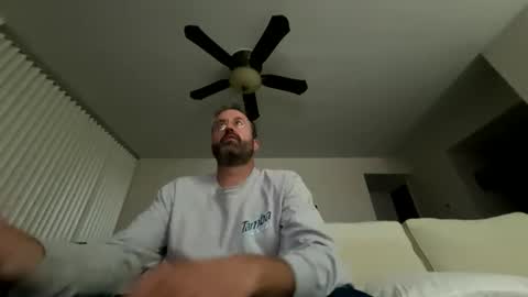 Whitest Boy Alive online show from 04-29-26, 07:23