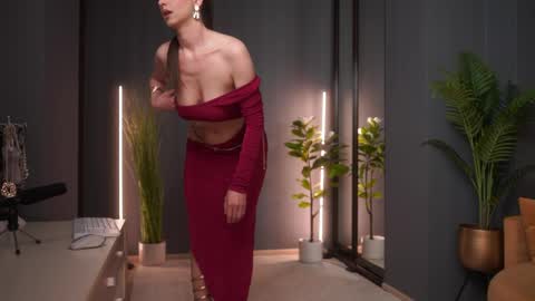 Missy online show from 04-29-26, 07:42