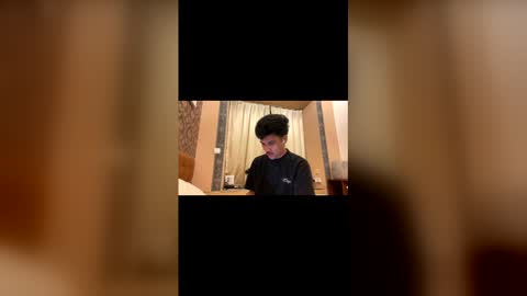 JR online show from 04-28-26, 08:36