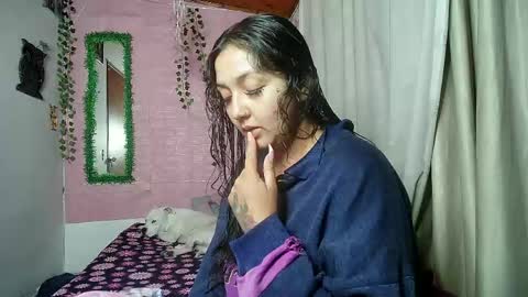 Snapshot of callme_lolas chatting on 06-08-26, 01:28 paula online show from 06-08-26, 01:28
