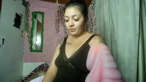 Snapshot of callme_lolas chatting on 07-23-26, 12:13 paula online show from 07-23-26, 12:13