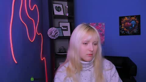 Snapshot of callmevivien chatting on 04-07-26, 01:00 callmevivien online show from 04-07-26, 01:00