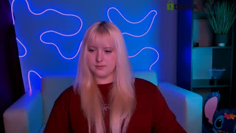 Snapshot of callmevivien chatting on 04-08-26, 01:11 callmevivien online show from 04-08-26, 01:11