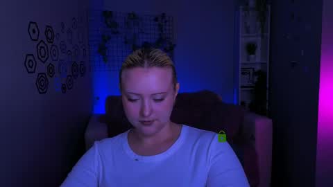 callmevivien online show from 04-11-26, 12:53