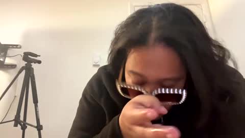 Snapshot of cals9x chatting on 03-08-25, 04:45 camzxoxox online show from 03-08-25, 04:45