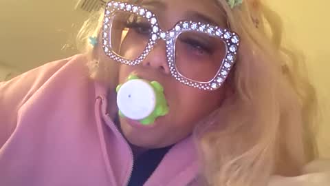 Snapshot of cals9x chatting on 02-20-26, 03:47 camzxoxox online show from 02-20-26, 03:47