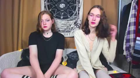 Snapshot of calvin_kevin_grem chatting on 02-20-25, 06:13 Calvin Kevin Grem online show from 02-20-25, 06:13