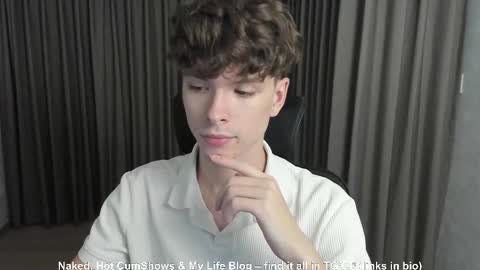 Snapshot of calvin_loves_you chatting on 12-03-25, 02:15 Hey I am Calvin online show from 12-03-25, 02:15