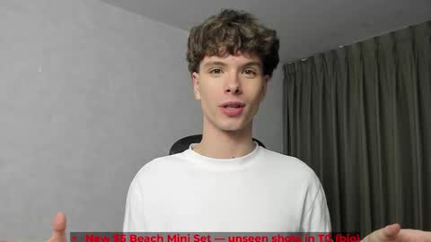 Snapshot of calvin_loves_you chatting on 02-24-26, 05:22 Hey I am Calvin online show from 02-24-26, 05:22