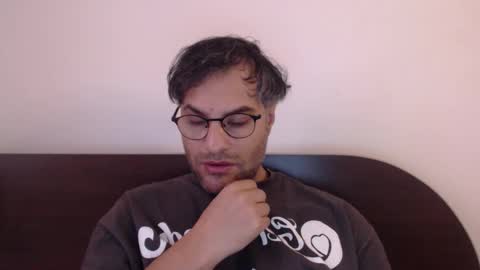 Snapshot of calvinjohnlad chatting on 11-19-25, 08:47 Calvinjohnlad online show from 11-19-25, 08:47