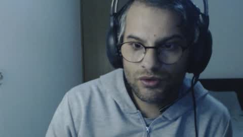 Snapshot of calvinjohnlad chatting on 01-05-26, 05:27 Calvinjohnlad online show from 01-05-26, 05:27