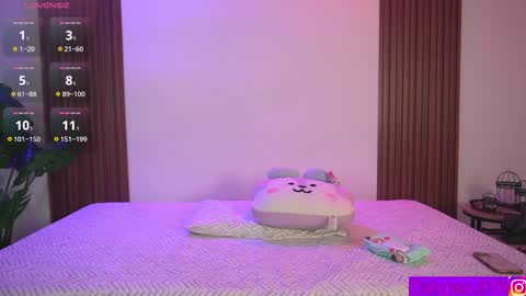 Calypso and Kayla online show from 11-03-25, 11:37