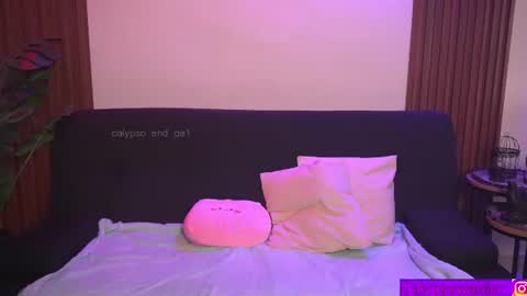 Snapshot of calypso_and_ge1 chatting on 06-18-26, 05:17 Calypso and Kayla online show from 06-18-26, 05:17
