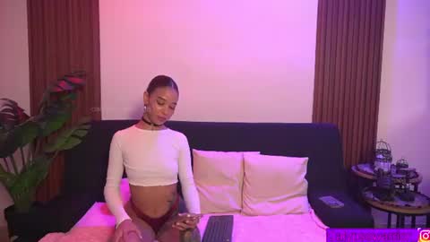 Snapshot of calypso_and_ge1 chatting on 06-24-26, 02:32 Calypso and Kayla online show from 06-24-26, 02:32