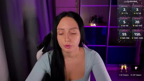 Snapshot of calypsownsu chatting on 02-08-25, 12:49 Christy online show from 02-08-25, 12:49