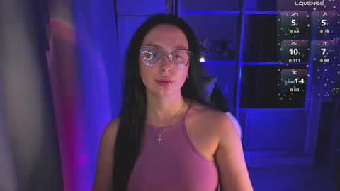 Snapshot of calypsownsu chatting on 10-08-25, 06:05 Christy online show from 10-08-25, 06:05