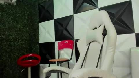 cam_xman online show from 02-08-26, 03:48