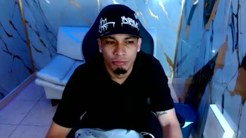 cam_xman online show from 06-08-26, 12:38